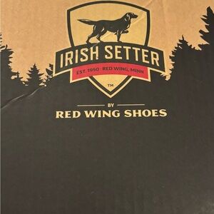 Irish Setter Men's Footwear Label in Black and Brown